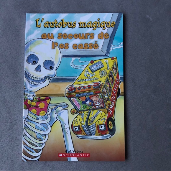 FRENCH ~ Set of 4 ~ Science Readers ~ Brand New! - Picture 2 of 16